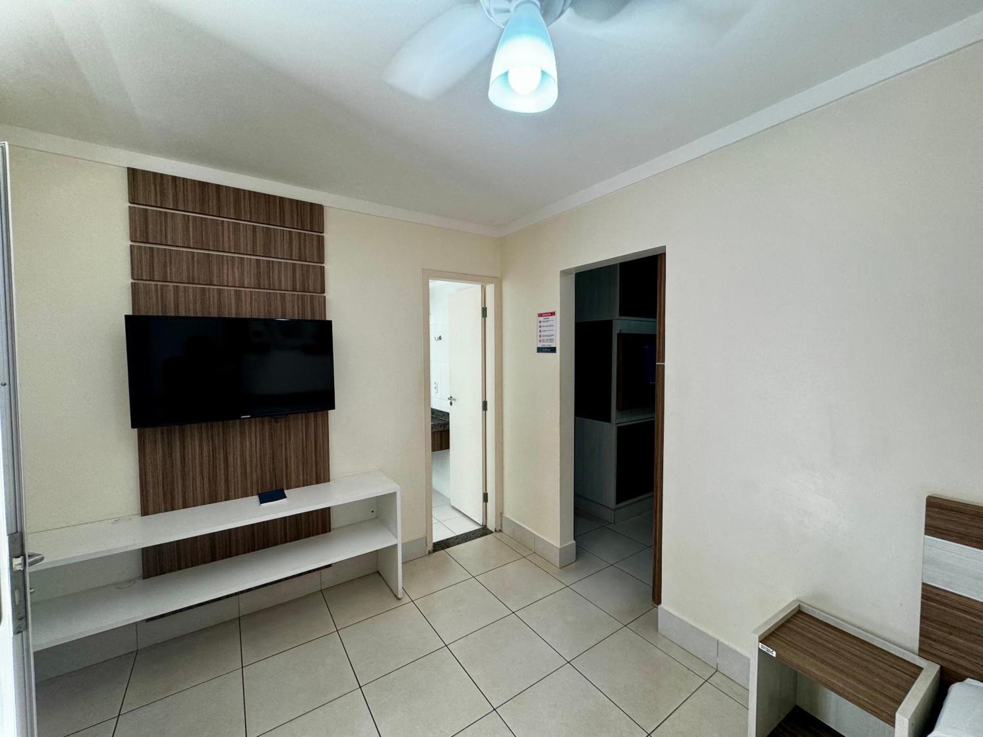 Di Roma Lacqua Caldas Novas Park 24H, Com Roupas De Cama E Banho חדר תמונה